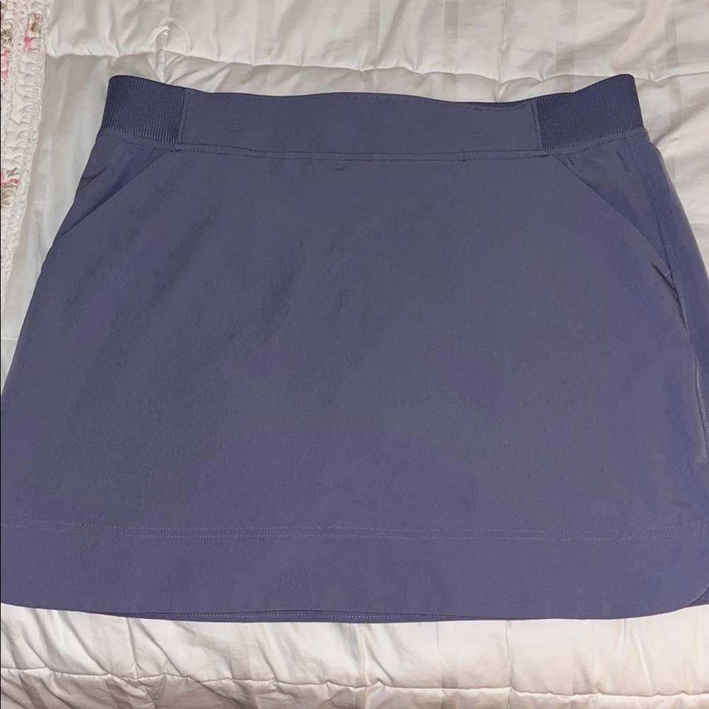 32 Degrees Cool Lavender Skirt size Large
